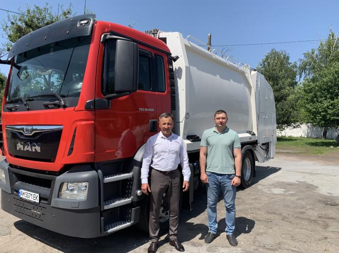 Новини Житомира - фото з Сергій Колесник: «Ніхто не помічає, коли ми вивозимо сміття, якщо зупинимося – побачить усе місто» Сергій Колесник: «Ніхто не помічає, коли ми вивозимо сміття, якщо зупинимося – побачить усе місто», фото №1 на сайті 20minut.ua