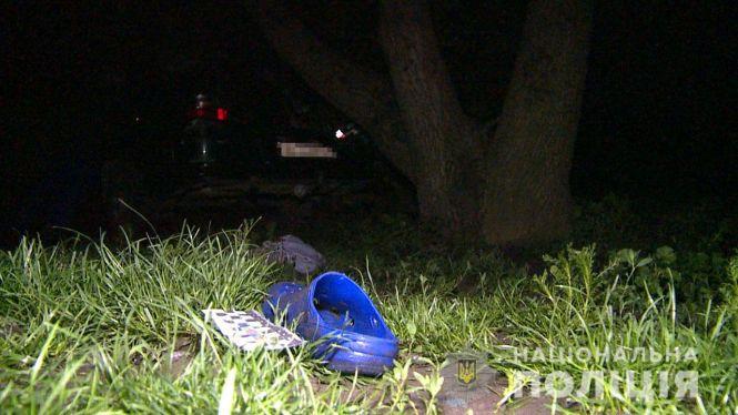 Новини Вінниці - фото з П'яна жінка на «ВАЗ» в'їхала у чотирьох маленьких діток, які гралися на узбіччі П'яна жінка на «ВАЗ» в'їхала у чотирьох маленьких діток, які гралися на узбіччі, фото №4 на сайті 20minut.ua