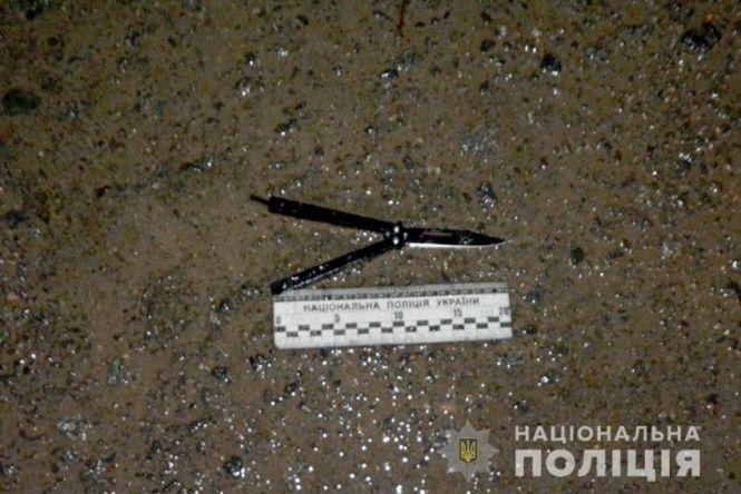 Новини Хмельницького - фото з Розбійний напад на кредитну компанію в Хмельницькому. Затримати грабіжника допомогли перехожі Розбійний напад на кредитну компанію в Хмельницькому. Затримати грабіжника допомогли перехожі, фото №1 на сайті vsim.ua