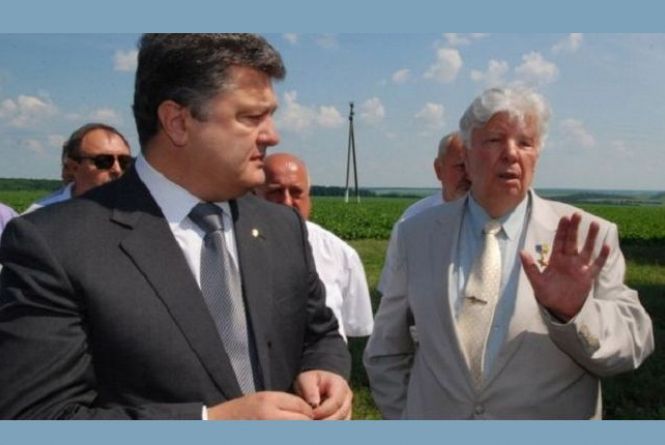 На 84 році життя помер батько Петра Порошенка