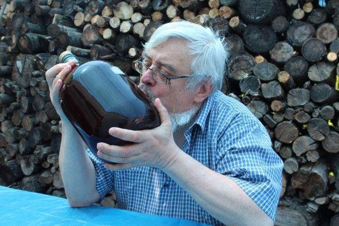 «Вино, як жінка, кожен день різне». Вінничанин про своє домашнє виноробство, фото №4 на сайті 20minut.ua