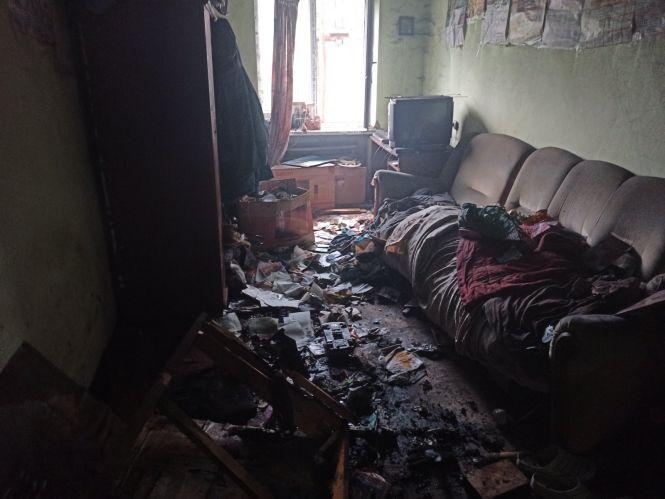 Новини Вінниці - фото з У пожежі на Шевченка цієї ночі ледь не загинув вінничанин У пожежі на Шевченка цієї ночі ледь не загинув вінничанин, фото №1 на сайті 20minut.ua