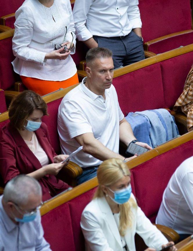 Новини Вінниці - фото з Як вінницькі високопосадовці нехтують правилами карантину. І чому їм за це нічого не буде Як вінницькі високопосадовці нехтують правилами карантину. І чому їм за це нічого не буде, фото №13 на сайті 20minut.ua