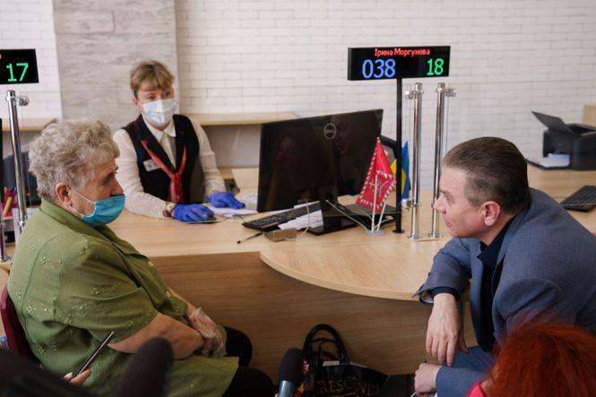 Новини Вінниці - фото з Як вінницькі високопосадовці нехтують правилами карантину. І чому їм за це нічого не буде Як вінницькі високопосадовці нехтують правилами карантину. І чому їм за це нічого не буде, фото №1 на сайті 20minut.ua