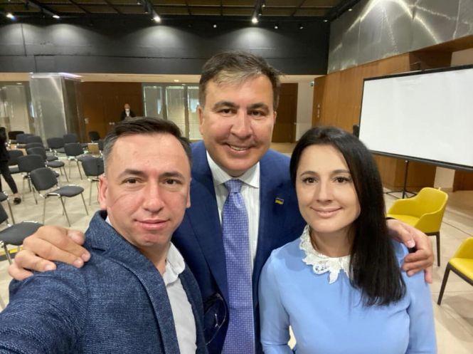 Новини Вінниці - фото з Як вінницькі високопосадовці нехтують правилами карантину. І чому їм за це нічого не буде Як вінницькі високопосадовці нехтують правилами карантину. І чому їм за це нічого не буде, фото №6 на сайті 20minut.ua