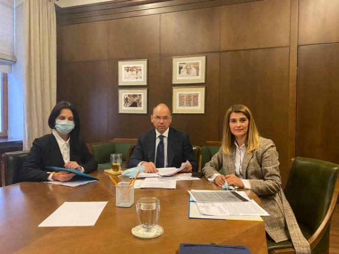 Новини Вінниці - фото з Як вінницькі високопосадовці нехтують правилами карантину. І чому їм за це нічого не буде Як вінницькі високопосадовці нехтують правилами карантину. І чому їм за це нічого не буде, фото №7 на сайті 20minut.ua