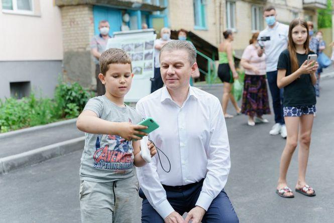 Новини Вінниці - фото з Як вінницькі високопосадовці нехтують правилами карантину. І чому їм за це нічого не буде Як вінницькі високопосадовці нехтують правилами карантину. І чому їм за це нічого не буде, фото №2 на сайті 20minut.ua