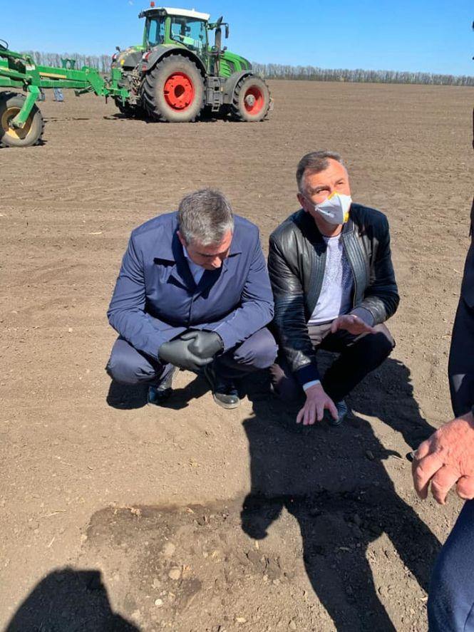 Новини Вінниці - фото з Як вінницькі високопосадовці нехтують правилами карантину. І чому їм за це нічого не буде Як вінницькі високопосадовці нехтують правилами карантину. І чому їм за це нічого не буде, фото №4 на сайті 20minut.ua