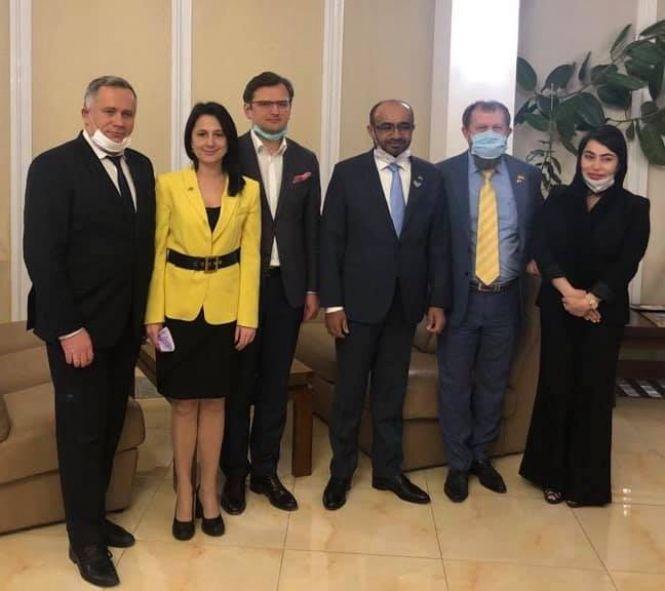 Новини Вінниці - фото з Як вінницькі високопосадовці нехтують правилами карантину. І чому їм за це нічого не буде Як вінницькі високопосадовці нехтують правилами карантину. І чому їм за це нічого не буде, фото №5 на сайті 20minut.ua