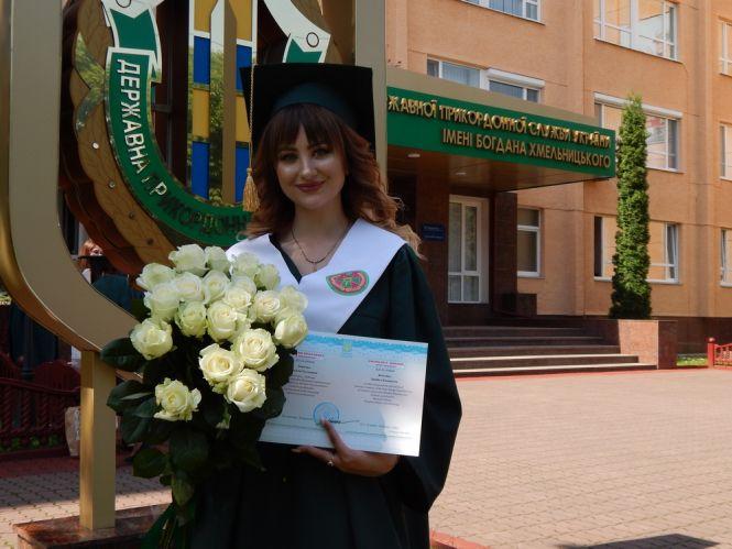 Новини Хмельницького - фото з У прикордонній академії випустили 70 цивільних студентів (ФОТО) У прикордонній академії випустили 70 цивільних студентів (ФОТО), фото №3 на сайті vsim.ua