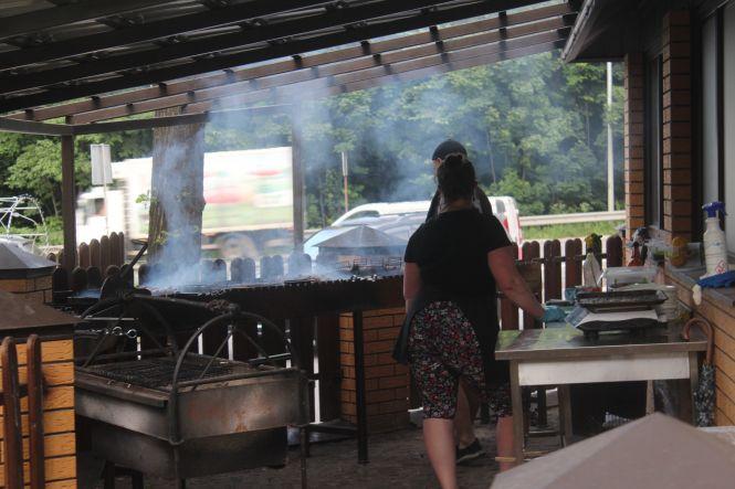 Новини Вінниці - фото з Від «Гостевії» до «Берлоги». Ми перевірили, як дотримуються карантину в ресторанах Від «Гостевії» до «Берлоги». Ми перевірили, як дотримуються карантину в ресторанах, фото №9 на сайті 20minut.ua