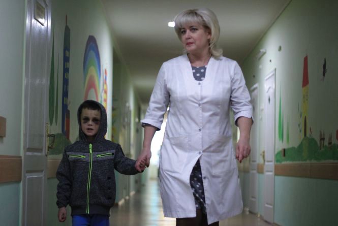 Новини Вінниці - фото з Побиття маленького Вані з Козятинщини: мачуха отримала остаточний вирок Побиття 6-річного Вані: що кажуть мачуха з батьком та в якому стані хлопчик