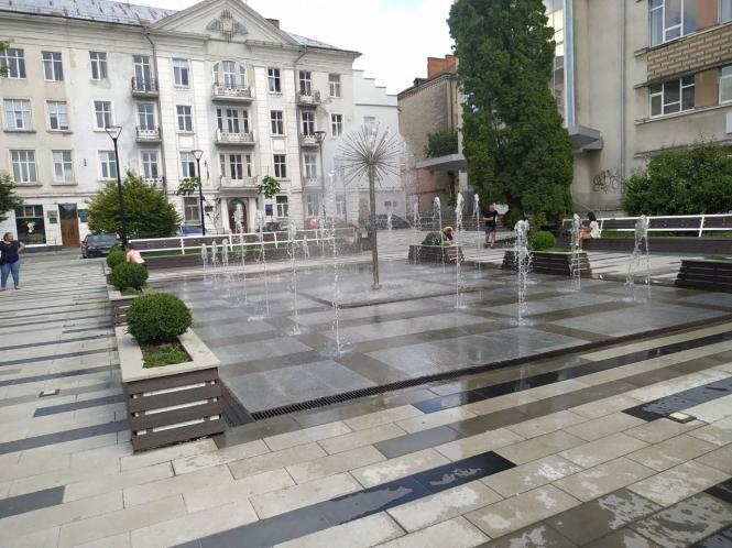 Новини Тернополя - фото з Як виглядає Тернопіль на вихідні: Фоторепортаж Як виглядає Тернопіль на вихідні: Фоторепортаж, фото №11 на сайті 20minut.ua