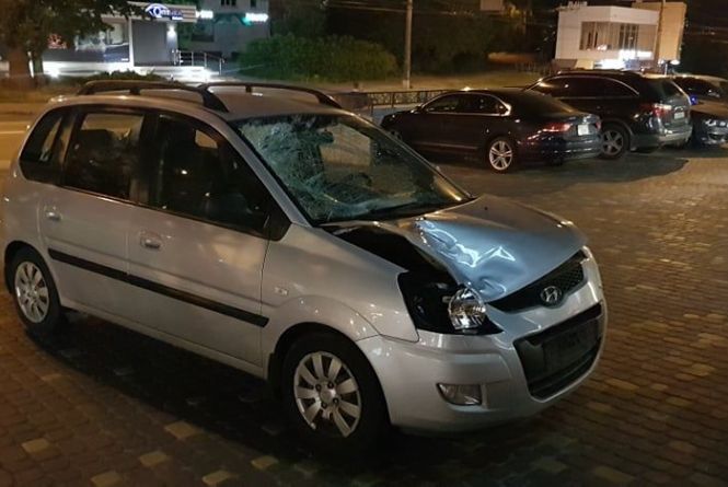 «Водійка і пасажирка — медики. Їхали з сабантуя». Нові деталі п'яної ДТП на Чорновола