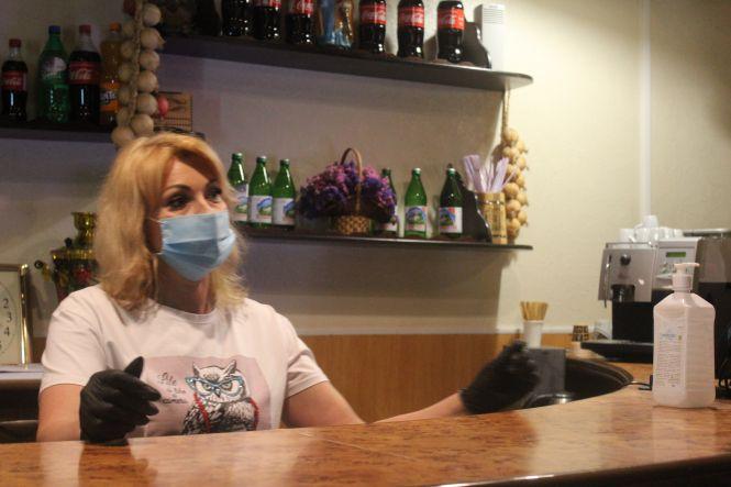 Новини Вінниці - фото з Від «Гостевії» до «Берлоги». Ми перевірили, як дотримуються карантину в ресторанах Від «Гостевії» до «Берлоги». Ми перевірили, як дотримуються карантину в ресторанах, фото №12 на сайті 20minut.ua