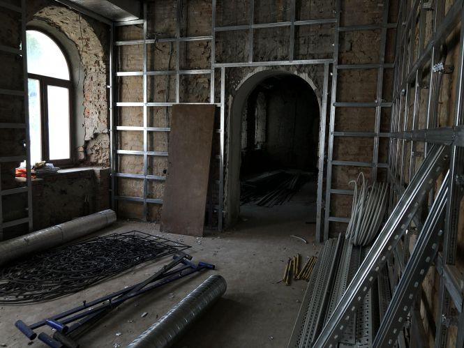 Новини Житомира - фото з Для мамонта у житомирському магістраті виділили цілу залу. ФОТО Для мамонта у житомирському магістраті виділили цілу залу. ФОТО, фото №3 на сайті 20minut.ua
