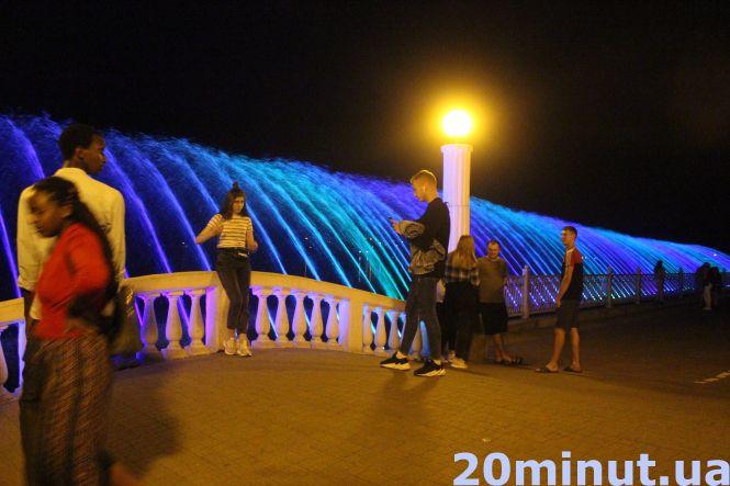 Де тернополяни люблять гуляти вночі (ФОТОРЕПОРТАЖ), фото №8 на сайті 20minut.ua