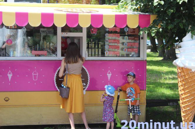 Квас, лимонад та холодна кава: чим можна освіжитися в спеку на вулицях Тернополя (ЦІНИ), фото №1 на сайті 20minut.ua