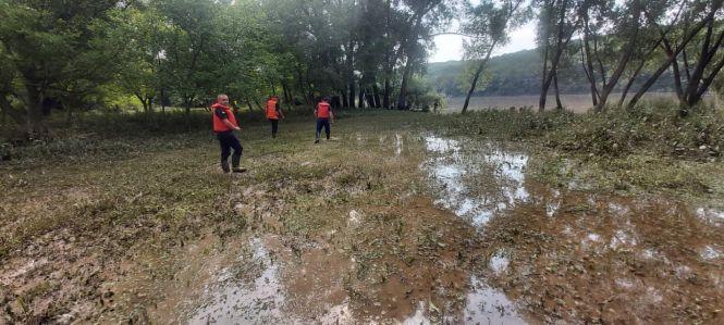 Новини Тернополя - фото з На Тернопільщині шукають чоловіка, який випав з моторного човна і зник На Тернопільщині шукають чоловіка, який випав з моторного човна і зник, фото №3 на сайті 20minut.ua