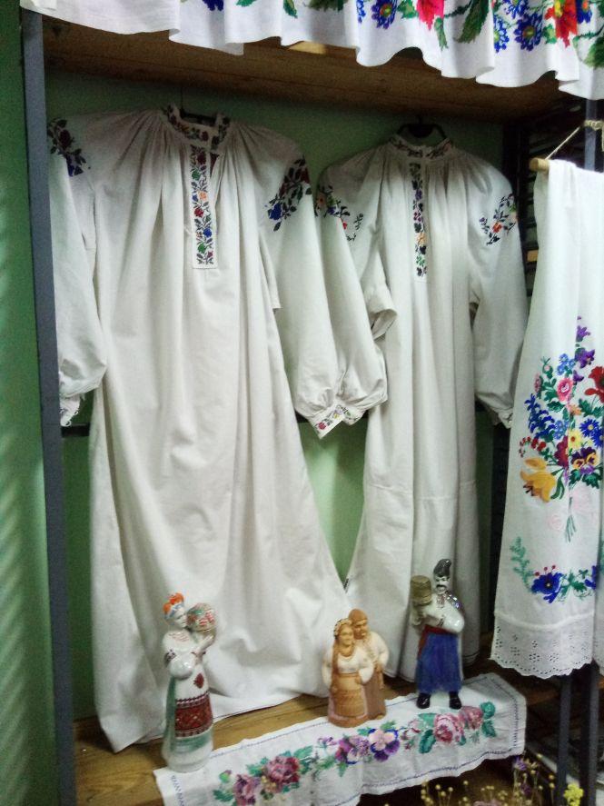 Козятинчанка Надія Біньковська колекціонує вишиті речі, фото №2 на сайті 20minut.ua