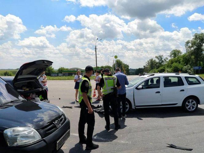 ДТП на махнівському перехресті: чому зіткнулися 4 автівки? Коментар поліції, фото №4 на сайті 20minut.ua
