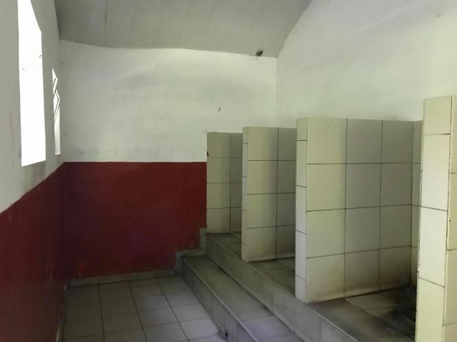 Де в центрі Хмельницького сходити в туалет й не засмердітися: огляд громадських вбиралень, фото №4 на сайті vsim.ua