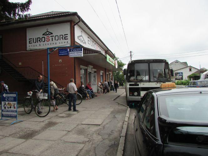 Новини Козятина - фото з Репортаж Козятинщиною: яблуні в яскравому вбрані, калюжі, троянди та старий водогін Репортаж Козятинщиною: яблуні в яскравому вбрані, калюжі, троянди та старий водогін, фото №10 на сайті 20minut.ua