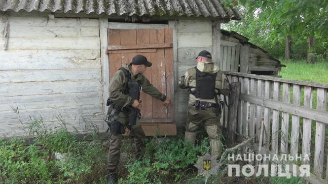 У Києві затримали підозрюваного у вбивстві однієї людини та пораненні ще вісьмох в Іршанську, фото №4 на сайті 20minut.ua
