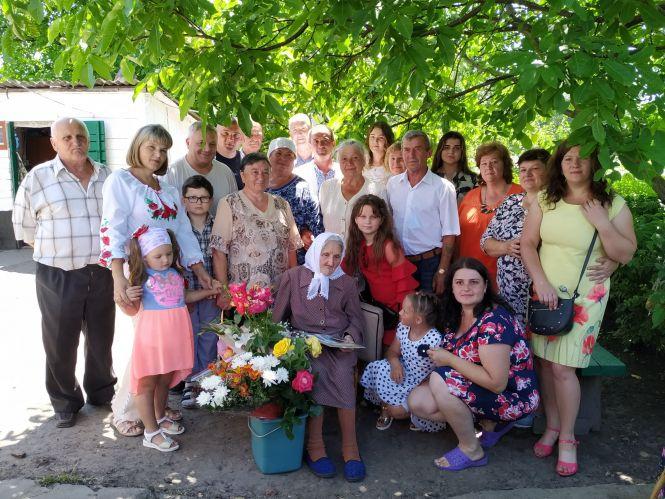 100-річний ювілей відзначила жителька Лопатина Софія Горобчук, фото №1 на сайті 20minut.ua
