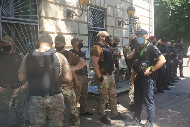 Андрія Вербецького арештовували без преси і з посиленою охороною порядку біля суду