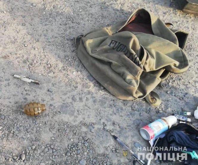 Новини Вінниці - фото з У машині військового виявили боєприпаси. Що саме там було? У машині військового виявили боєприпаси. Що саме там було?, фото №1 на сайті 20minut.ua