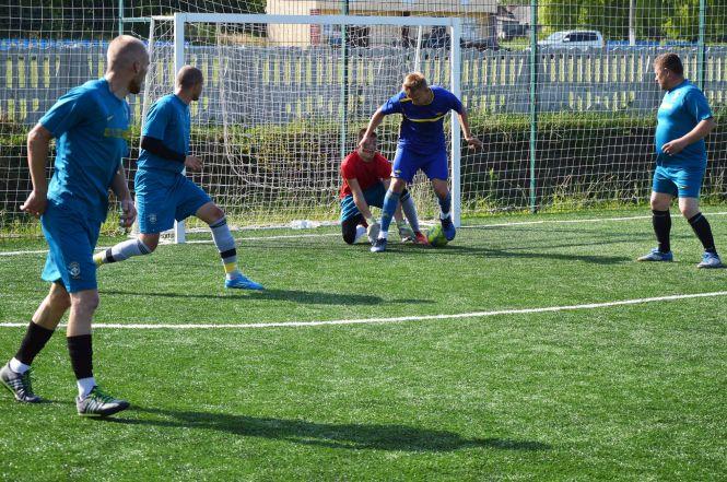 Новини Козятина - фото з Глухівчани перемогли у 28-мих спортивних іграх Козятинщини. Репортаж з фіналу Глухівчани перемогли у 28-мих спортивних іграх Козятинщини. Репортаж з фіналу, фото №1 на сайті 20minut.ua