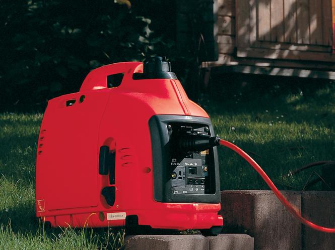 Новини Вінниці - фото з Поради вінничанам. Який генератор для дому краще: інверторний чи звичайний? (Новини компаній) Плюси та мінуси інверторного генератора, в порівнянні.