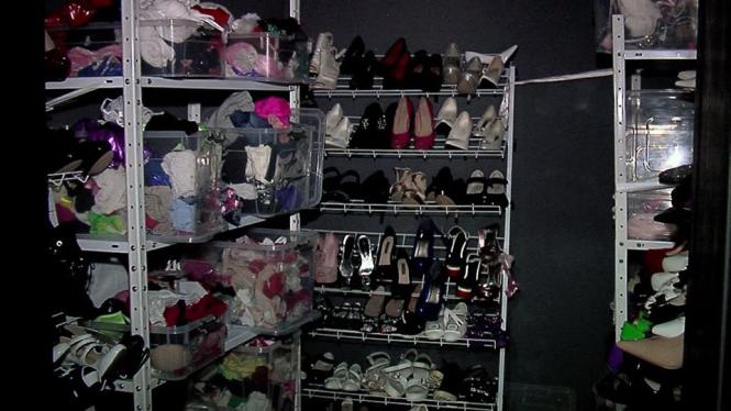 Новини Вінниці - фото з Під Вінницею австрієць та його дружина влаштували дитячу порностудію Світлина від Поліція Вінницької області.