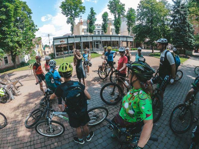 Новини Вінниці - фото з Спуститись у підземелля та потрапити в дім вар'ятів. Зібрали десяток екскурсій Вінницею Спуститись у підземелля та потрапити в дім вар'ятів. Зібрали десяток екскурсій Вінницею, фото №7 на сайті 20minut.ua