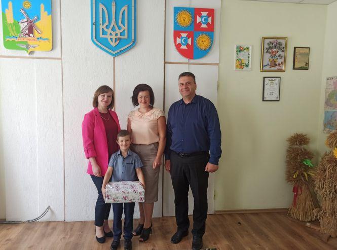 Найактивнішим та найкреативнішим сім’ям району вручили подарунки, фото №2 на сайті 20minut.ua