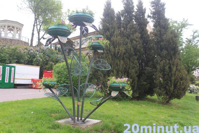 Новини Тернополя - фото з Як змінилось місто під час карантину. Що ще потрібно зробити? (ФОТОРЕПОРТАЖ) Як змінилось місто під час карантину. Що ще потрібно зробити? (ФОТОРЕПОРТАЖ), фото №2 на сайті 20minut.ua