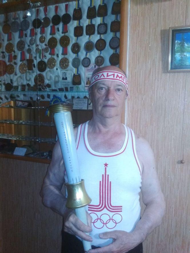 Новини Вінниці - фото з Не поїхав на Олімпіаду, бо зламав руку: спогади відомого легкоатлета і його враження від Ігор у Парижі Не поїхав на Олімпіаду, бо зламав руку: спогади відомого легкоатлета і його враження від Ігор у Парижі, фото №1 на сайті 20minut.ua