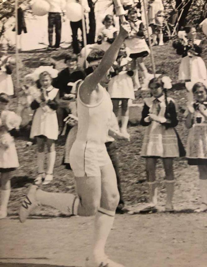 Новини Вінниці - фото з Не поїхав на Олімпіаду, бо зламав руку: спогади відомого легкоатлета і його враження від Ігор у Парижі Не поїхав на Олімпіаду, бо зламав руку: спогади відомого легкоатлета і його враження від Ігор у Парижі, фото №10 на сайті 20minut.ua