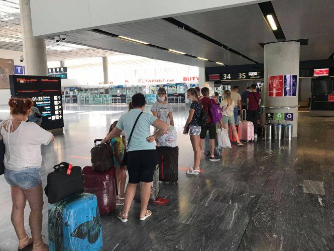 Новини Вінниці - фото з В масках, без нічних шоу і кондиціонерів: карантинний відпочинок в Туреччині очима журналіста В масках, без нічних шоу і кондиціонерів: карантинний відпочинок в Туреччині очима журналіста, фото №5 на сайті 20minut.ua