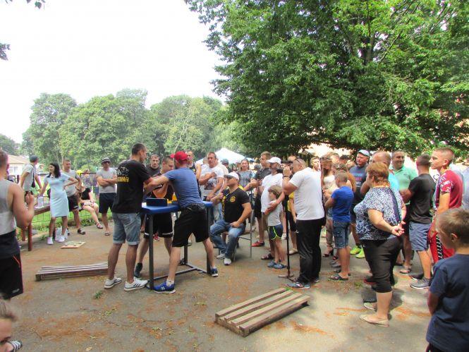 Новини Козятина - фото з В Кашперівці пройшли сільські спортивні ігри, які за фактом були святом спорту В Кашперівці пройшли сільські спортивні ігри, які за фактом були святом спорту, фото №7 на сайті 20minut.ua