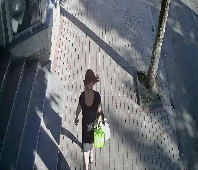 Новини Житомира - фото з Поліція просить упізнати жінку. ФОТО Поліція просить упізнати жінку. ФОТО, фото №1 на сайті 20minut.ua