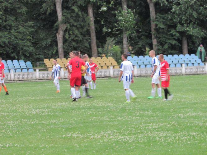 Про футбол: «Моноліт» та «Локомотив» на 2-ох здобули 4 бали, фото №2 на сайті 20minut.ua