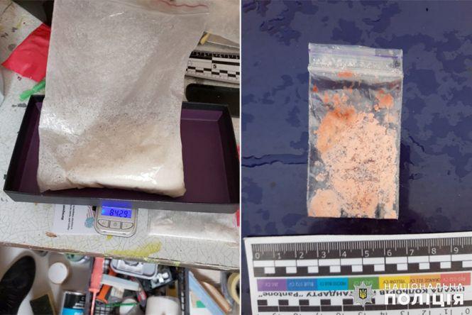 У Хмельницькому затримали чоловіка, який виготовляв та продавав наркотики, фото №1 на сайті vsim.ua