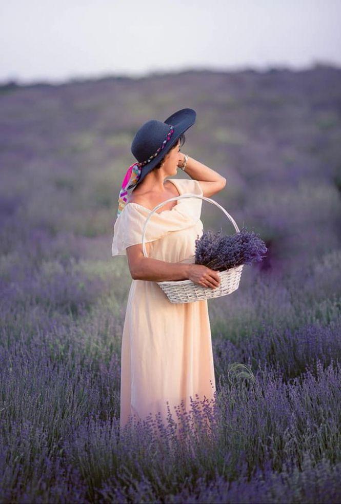 Новини Тернополя - фото з Закохані студенти з Тернопільщини висадили ціле лавандове поле. Де і коли можна побачити?