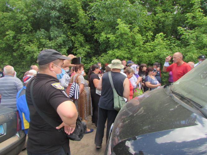 У Махаринцях пайовики прогнали рейдерів, фото №3 на сайті 20minut.ua