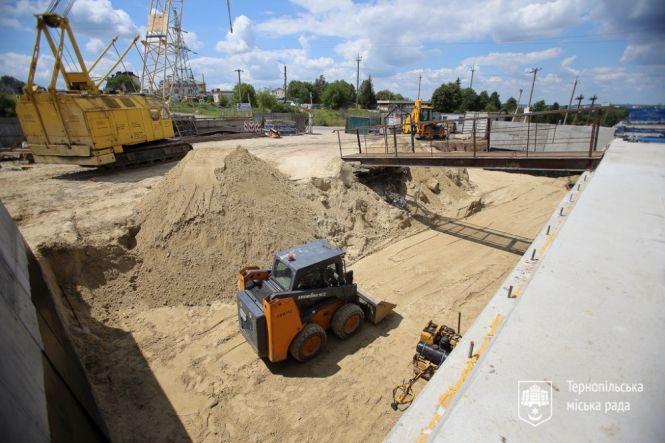 На новому Гаївському мості буде облаштовано шість смуг для руху транспорту. Що уже зробили? (ФОТО), фото №1 на сайті 20minut.ua