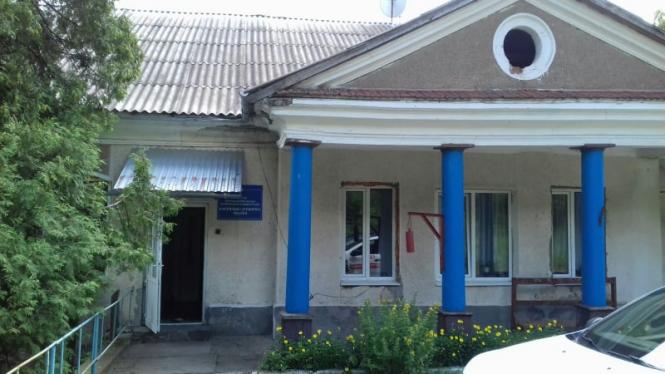 Новини Тернополя - фото з Скандал у Коропці: люди проти закриття лікарні. А влада каже, що це треба було зробити давно (ПРОДОВЖЕННЯ) Скандал у Коропці: люди проти закриття лікарні. А влада каже, що це треба було зробити давно (ПРОДОВЖЕННЯ), фото №1 на сайті 20minut.ua