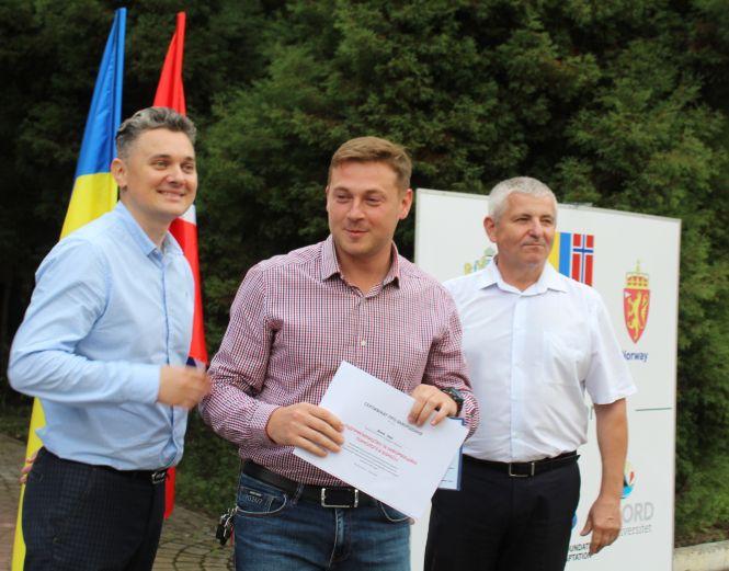 Новини Вінниці - фото з «Не так страшно, як здавалося». Військових у Вінниці навчали бізнесу на прикладі Ілона Маска «Не так страшно, як здавалося». Військових у Вінниці навчали бізнесу на прикладі Ілона Маска, фото №7 на сайті 20minut.ua