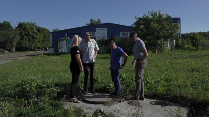 Новини Житомира - фото з Молоковоз, який збив Данила, був несправний - водій не міг загальмувати, гальмував ручними гальмами Молоковоз, який збив Данила, був несправний - водій не міг загальмувати, гальмував ручними гальмами, фото №5 на сайті 20minut.ua